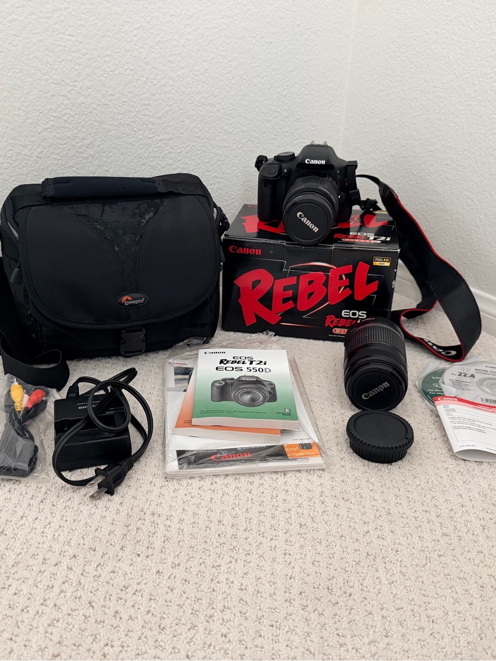 Canon EOS Rebel T2i Bundle
